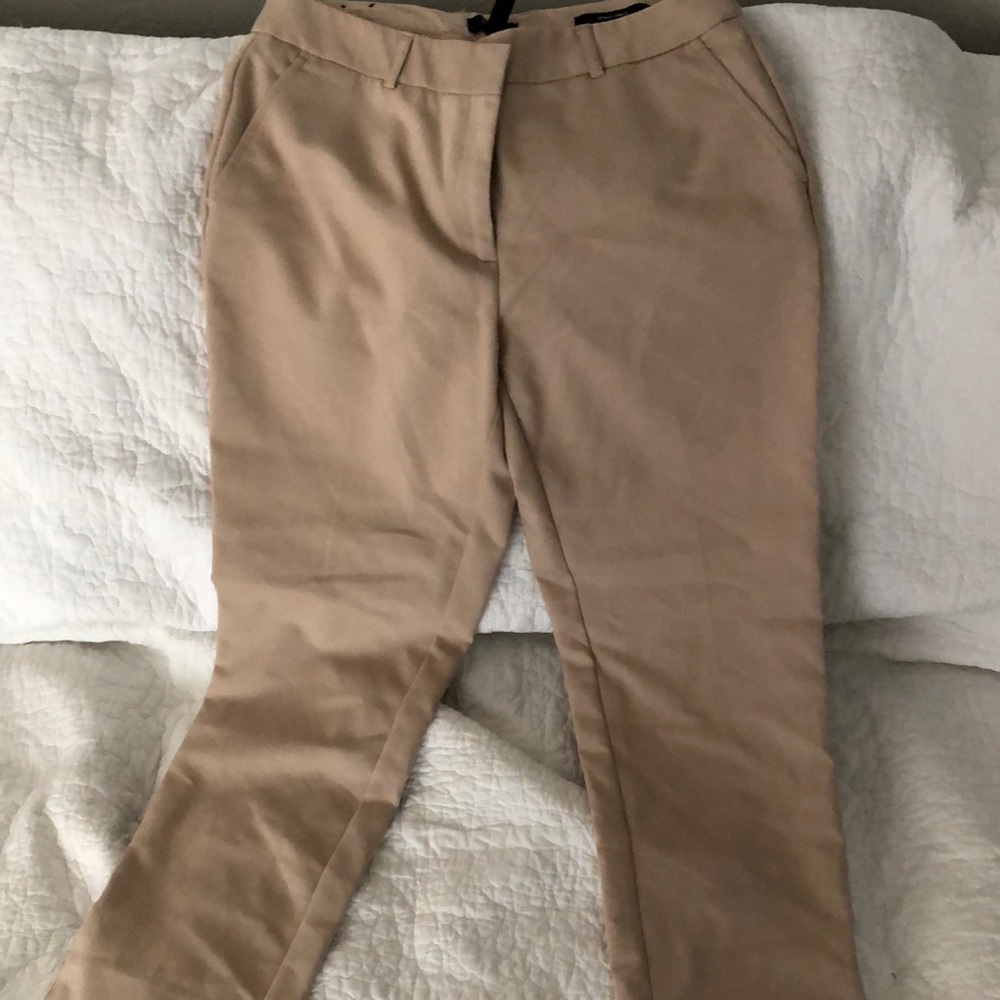 Beige ankle pant